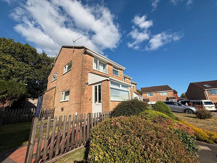 1 Bedroom Property To Rent In Bronwydd, Swansea, SA7