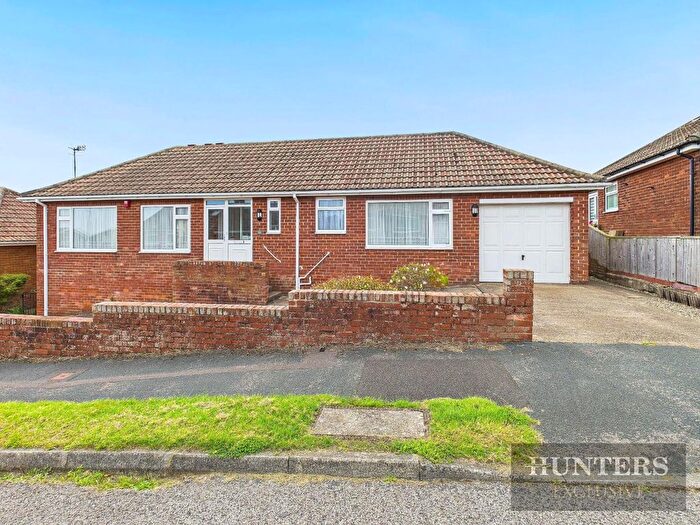 3 Bedroom Detached Bungalow For Sale In Cornelian Avenue, Scarborough, YO11