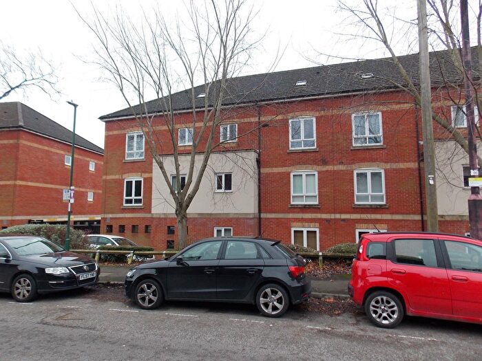 2 Bedroom Flat To Rent In City View, Nottingham, NG3