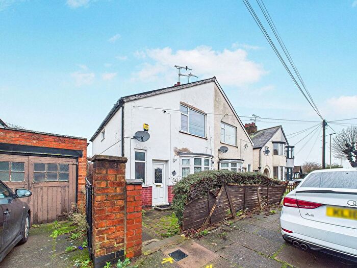 2 Bedroom Semi Detached House For Sale In Edgehill Road, Leicester, LE4