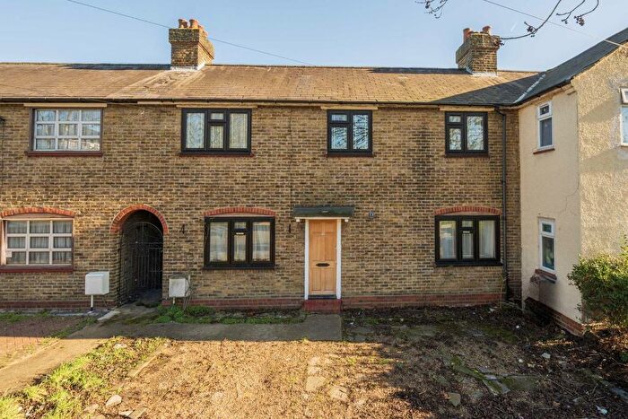 4 Bedroom Terraced House To Rent In St. Andrews Road, London, W3