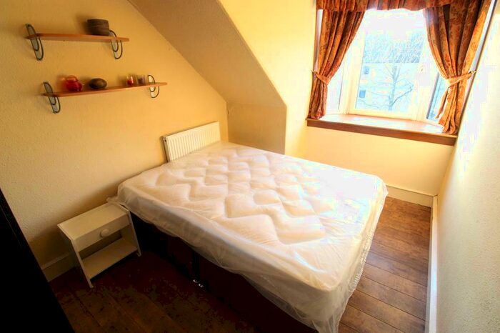 2 Bedroom Flat To Rent In Crown Street, Top Left, AB11