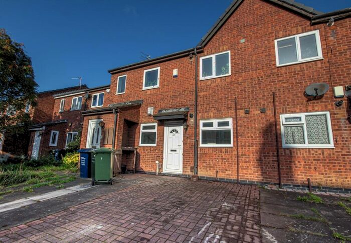 2 Bedroom Flat To Rent In Doncaster Road, Newcastle Upon Tyne, Tyne And Wear, NE2