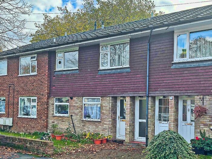 2 Bedroom Maisonette To Rent In Netley Street, Farnborough, GU14