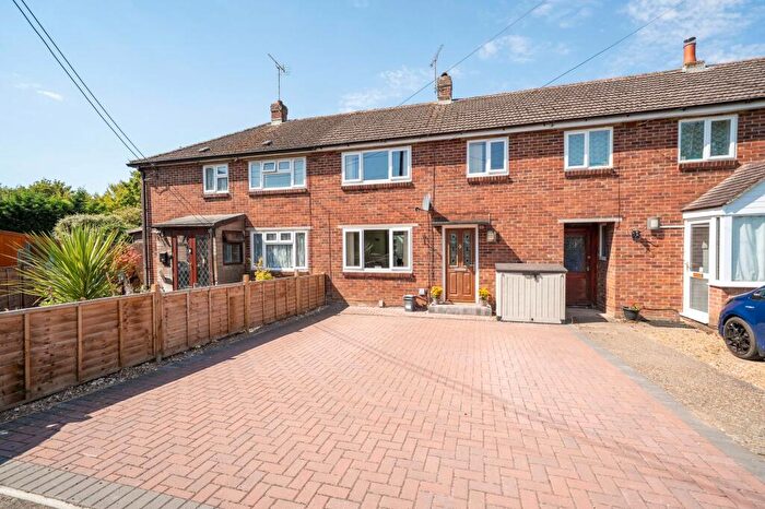 3 Bedroom Terraced House For Sale In Fairways, Weyhill, SP11