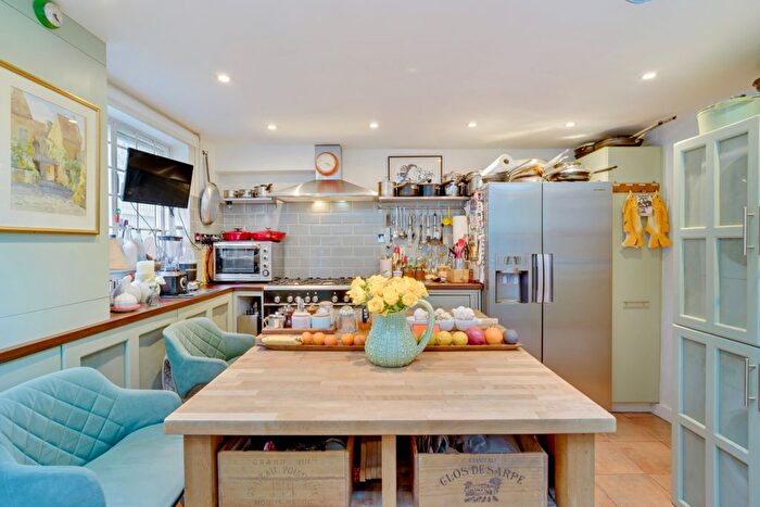 3 Bedroom Terraced House For Sale In Coach House Yard, Ebner Street, Wandsworth, SW18