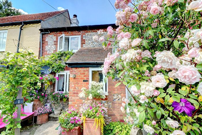 2 Bedroom Terraced House For Sale In Lee Road, Saunderton Lee, Princes Risborough, HP27
