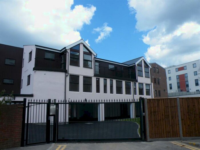 2 Bedroom Apartment To Rent In Valzan House, Camberley, GU15