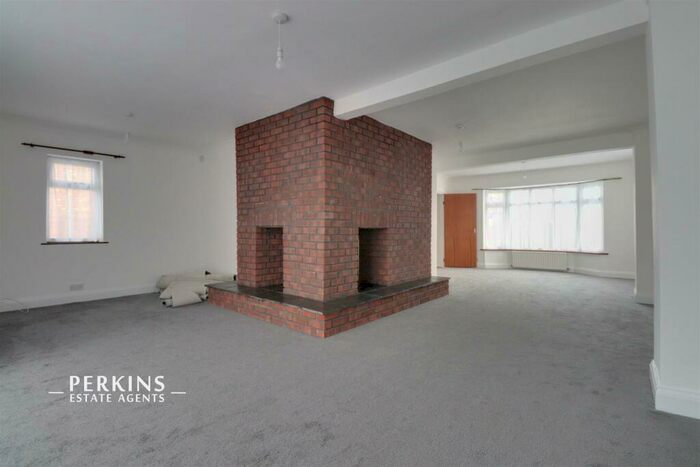 5 Bedroom End Of Terrace House To Rent In Stanmore, HA7