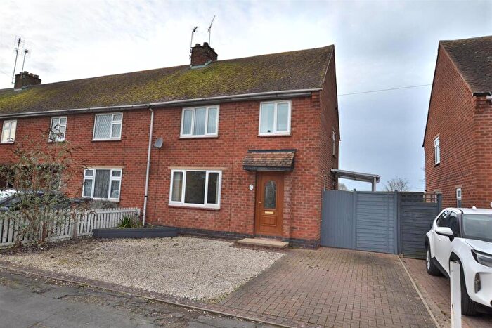 3 Bedroom Semi-Detached House To Rent In Homefield Road, Sileby, Leicestershire, LE12
