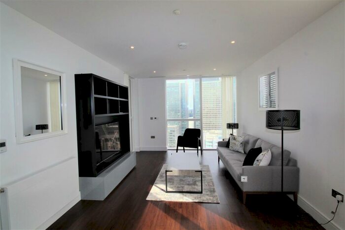 2 Bedroom Apartment To Rent In Maine Tower, E14
