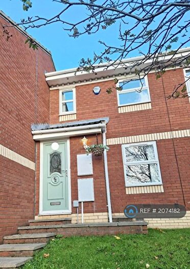 2 Bedroom Terraced House To Rent In Laneside Gardens, Morley, Leeds, LS27