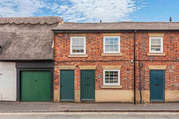 2 Bedroom Terraced House For Sale In Bell Street, Princes Risborough, HP27
