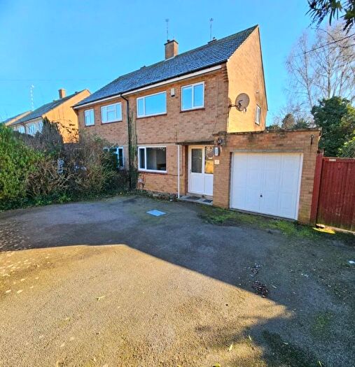 3 Bedroom Property To Rent In Park Leys, Daventry, NN11