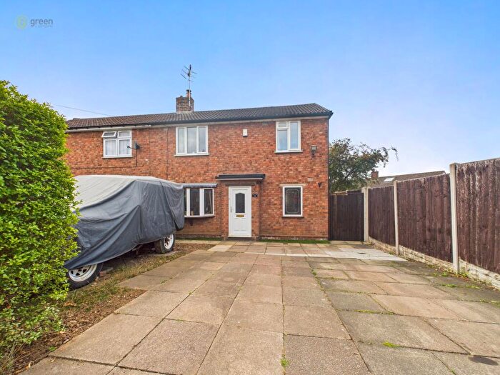 3 Bedroom Semi Detached House For Sale In Highfield Road, Great Barr, Birmingham, B43