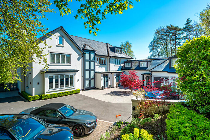 3 Bedroom House For Sale In Willowmead Drive, Prestbury, Macclesfield, Cheshire, SK10