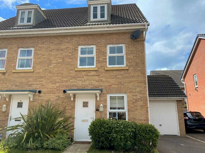 4 Bedroom Town House To Rent In Coles Way, Grantham, NG31