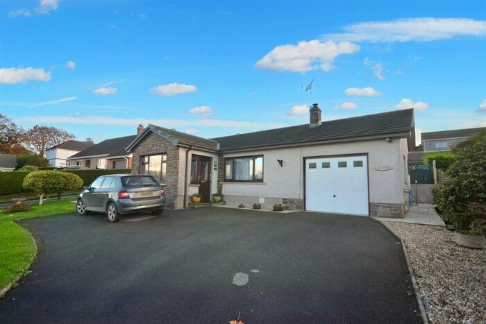 3 Bedroom Detached Bungalow For Sale In Drefach Road, Meidrim, Carmarthen, SA33