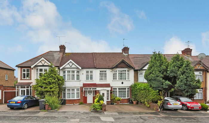 3 Bedroom Terraced House To Rent In Buckhurst Hill, #, IG9