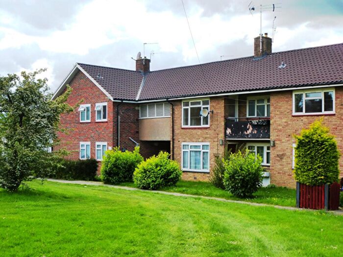 2 Bedroom Apartment To Rent In Honeysuckle Lane, Crawley, RH11