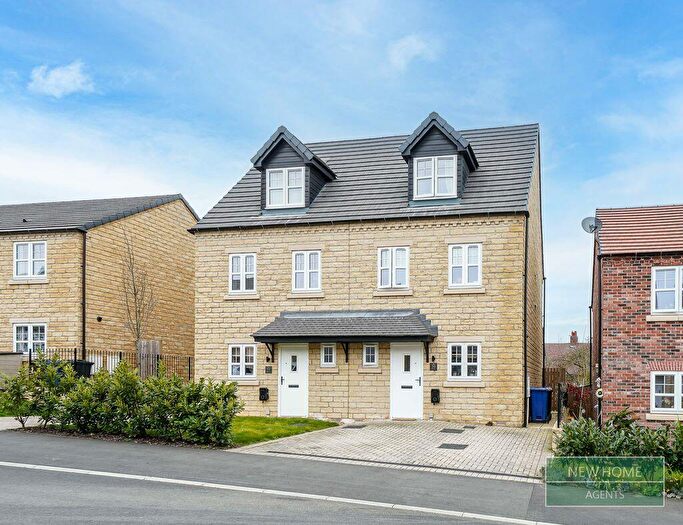 3 Bedroom Semi Detached House For Sale In Mill Rise, Worsbrough Common, Barnsley, S70