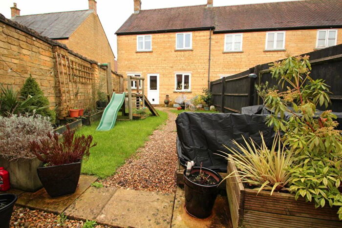 3 Bedroom End Of Terrace House For Sale In Four Acres, Shepton Mallet, BA4