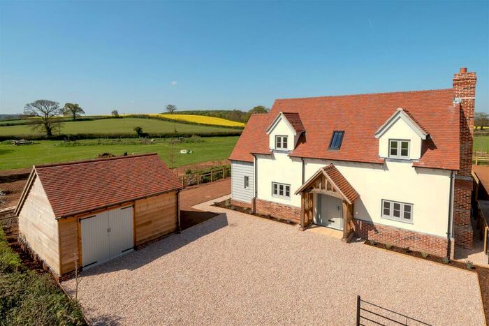 4 Bedroom Detached House For Sale In Thorverton, Exeter, EX5