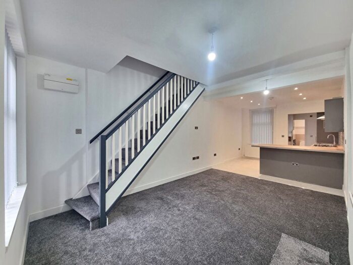 4 Bedroom Terraced House To Rent In Avenue Road Extension, Leicester, LE2