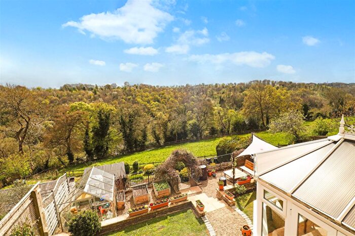 4 Bedroom Detached House For Sale In Stony Riding, Chalford Hill, Stroud, GL6