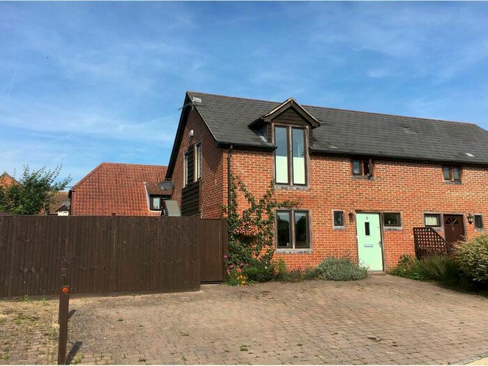 3 Bedroom Semi-Detached House To Rent In Sherbourne St John, RG24