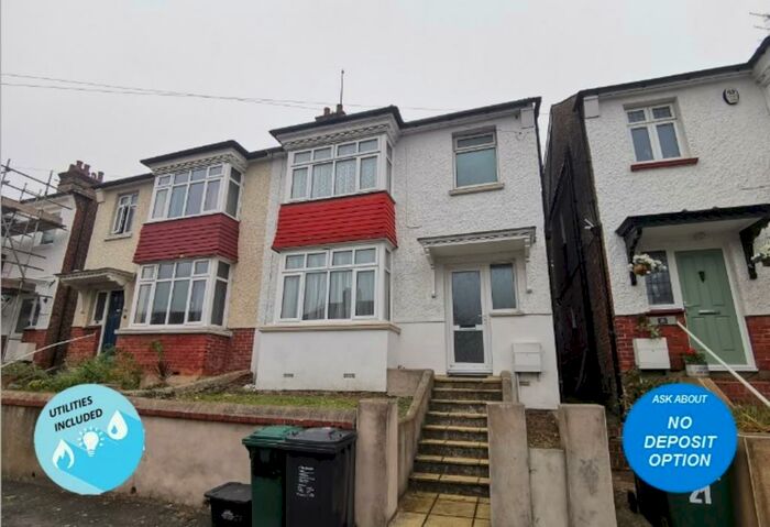 4 Bedroom Semi-Detached House To Rent In Stanmer Villas, Brighton, BN1