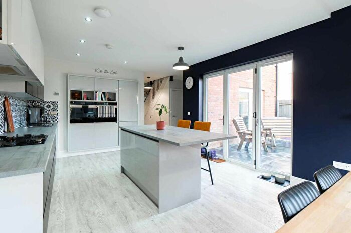 4 Bedroom Detached House For Sale In Steeplechase Way, Market Harborough, LE16