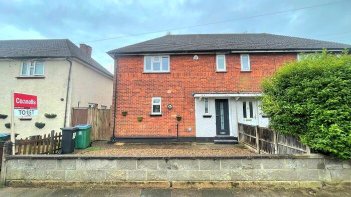 3 Bedroom Property To Rent In Harris Road, Watford, WD25