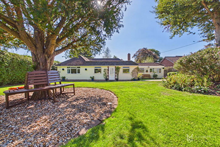 5 Bedroom Detached Bungalow For Sale In Hankham Place, Stone Cross, East Sussex, BN24