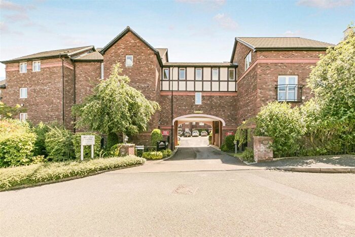 1 Bedroom Flat For Sale In Beatty Court, Holland Walk, Nantwich, CW5