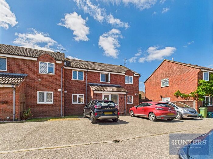 1 Bedroom Flat To Rent In Welwyn Mews, Up Hatherley, Cheltenham, GL51