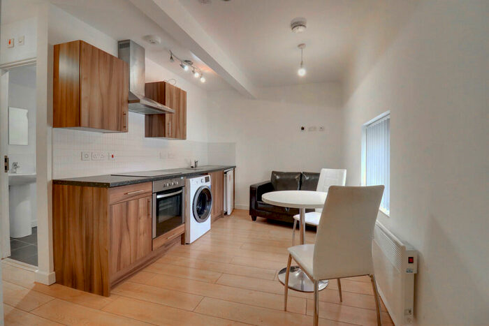 1 Bedroom Apartment To Rent In Church Gate, Leicester, LE1