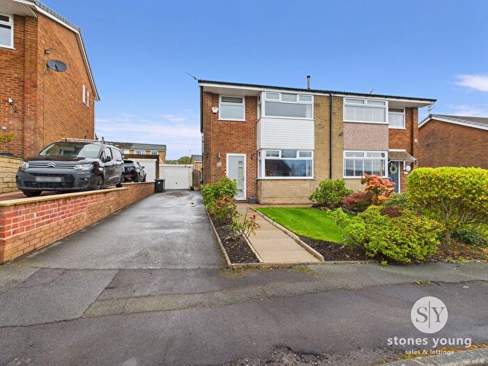 3 Bedroom Semi-Detached House For Sale In Edgeside, Great Harwood, BB6