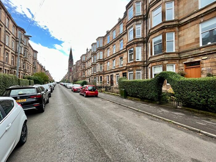 2 Bedroom Property To Rent In Roslea Drive, Glasgow, G31