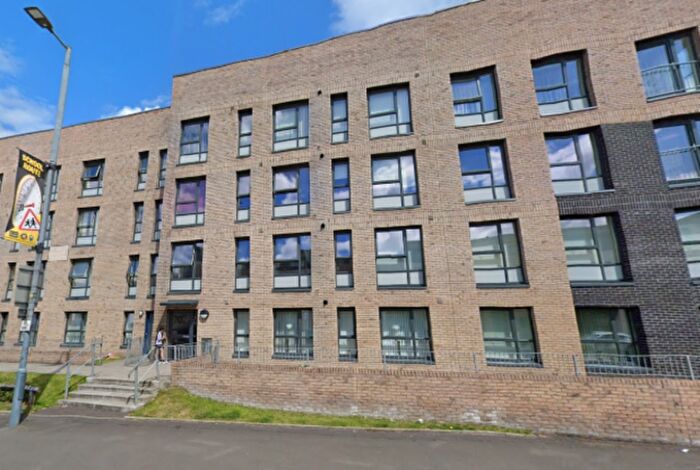 2 Bedroom Flat To Rent In , Gallowgate, G40