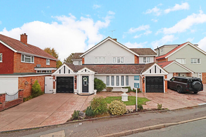 4 Bedroom Detached House For Sale In Chaplin Road, East Bergholt, CO7