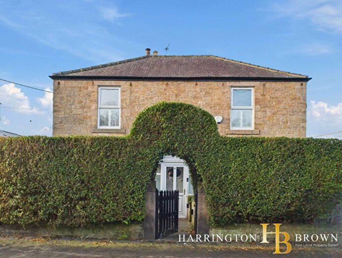 2 Bedroom Terraced House For Sale In Queens Road, Blackhill, DH8