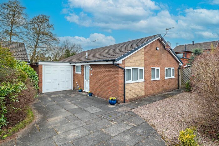 2 Bedroom Detached Bungalow For Sale In Corncroft, Penwortham, PR1