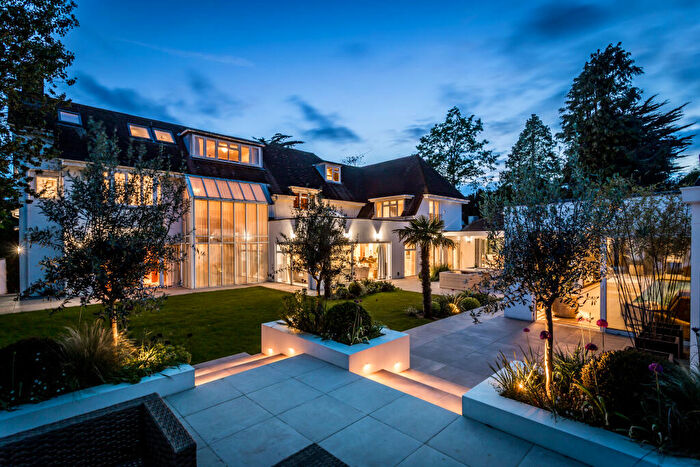 6 Bedroom House For Sale In Tongdean Avenue, Hove, BN3