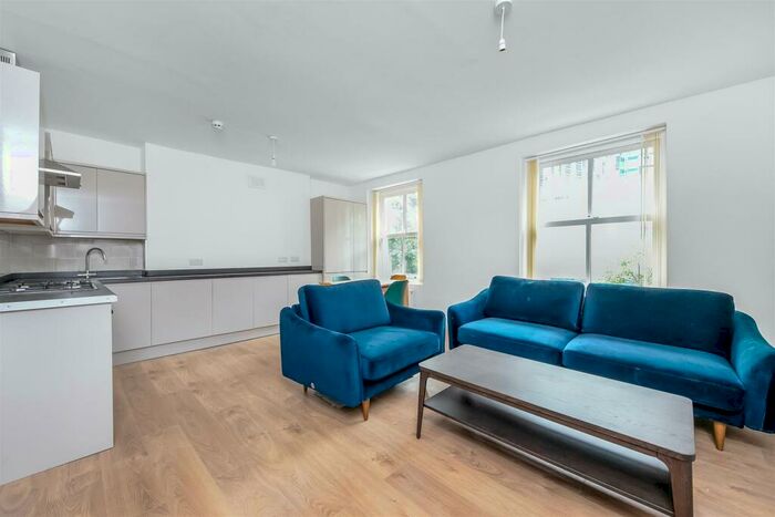 2 Bedroom Flat To Rent In Lewisham High Street, London, SE13