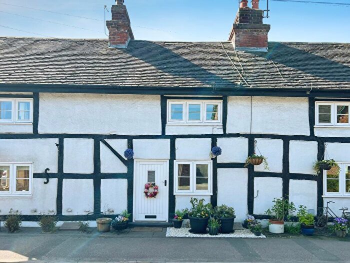 1 Bedroom Cottage For Sale In Alrewas Road, Kings Bromley, Burton-on-trent, DE13