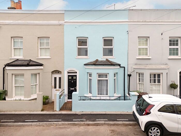 2 Bedroom Terraced House For Sale In Longfellow Road, Worcester Park, Surrey, KT4