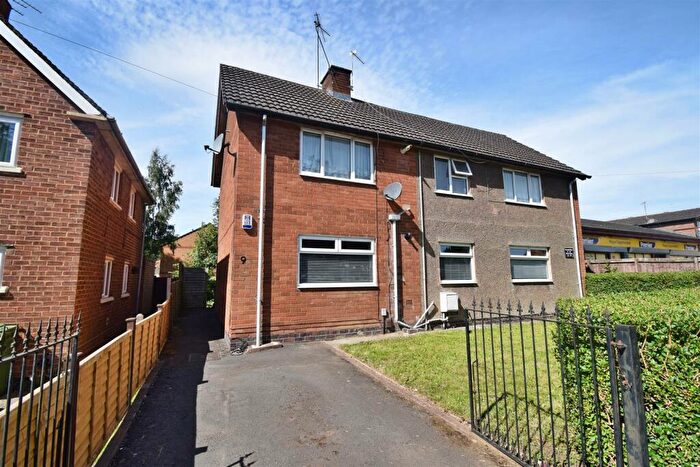 2 Bedroom Flat For Sale In Norman Road, Newbold, Rugby, CV21