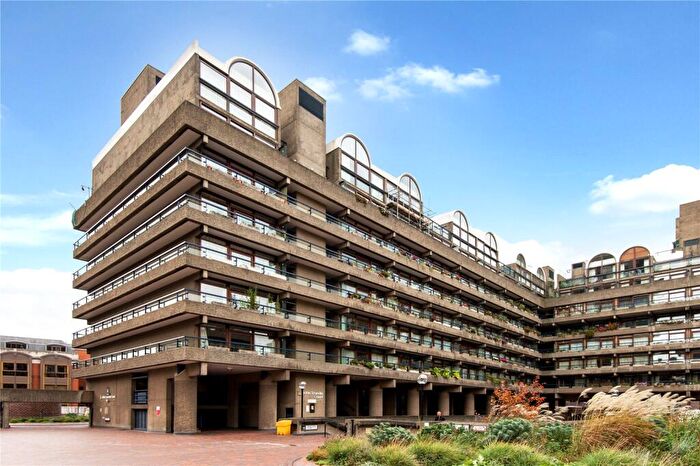 Apartment To Rent In Barbican, EC2Y
