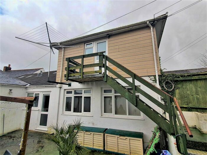 1 Bedroom Flat To Rent In The Cross, St. Newlyn East, Newquay, TR8